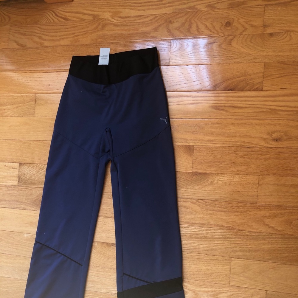 Puma women’s size small gum pants